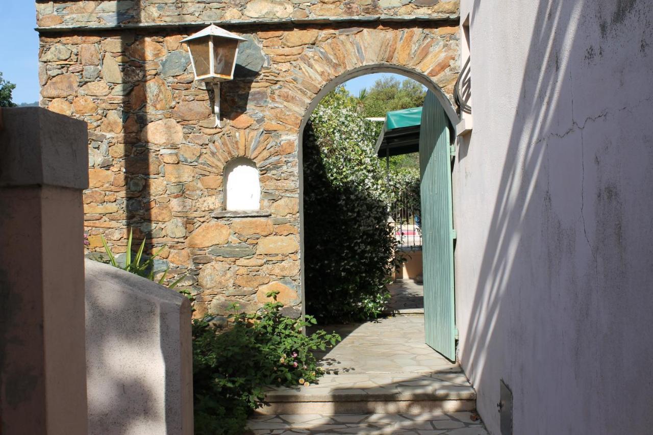 Domaine Le Clos Des Oliviers Sorbo-Ocagnano Exteriör bild